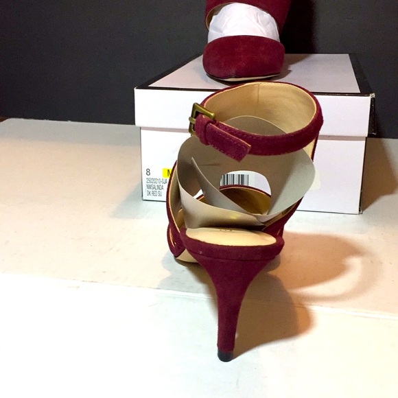 Nine West Salinda Suade Dress Pumps Dark Red Sz 8M - Picture 4 of 7